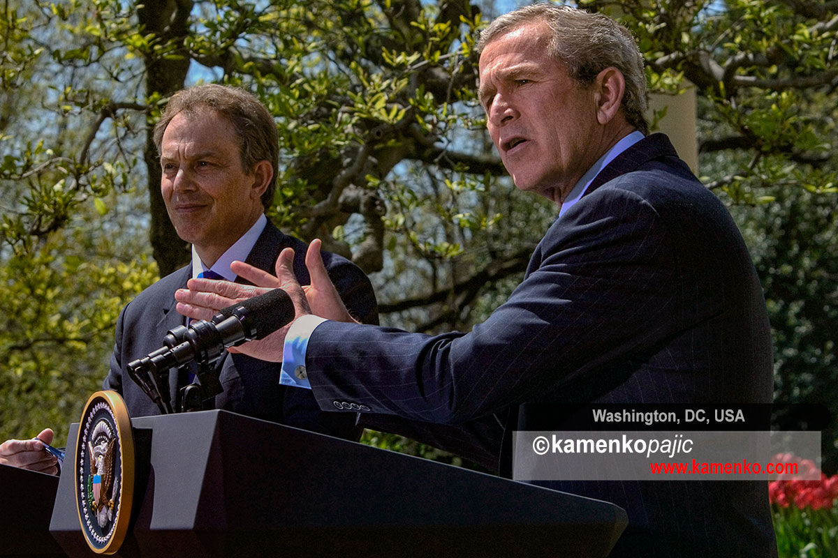 President Bush and Prime Minister Blair talk to reporters
