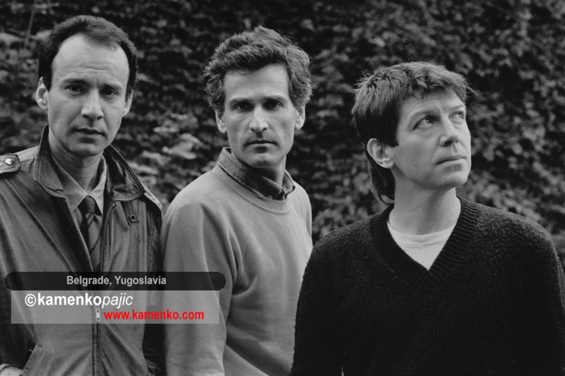Rimtutitiku sastavljen od Članova grupa EKV, Elektrčni Orgazam i Partibrejkers: Milan Mladenović (1958-1994), Srdjan Gojković-Gile, Zoran Kostić-Cane, Nebojša Antonijević-Anton, Borko Petrović, Goran Čavajda-Čavke (1962 -1997), Zoran Radomirović-Švaba i Ljubomir Jovanović-Jovec.